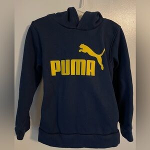 Kids Puma Hoodie, size small